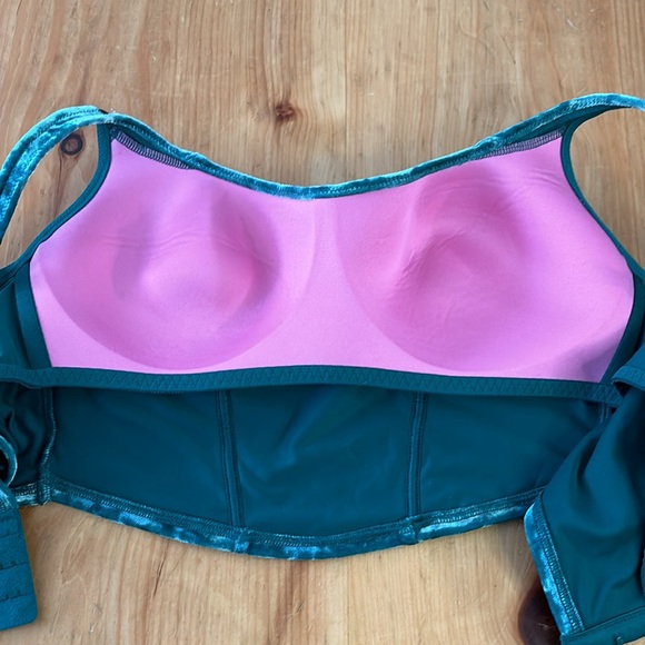 NWT: Victoria Secret’s Pink - Wireless Corset Cami Bra - Size Medium - Picture 8 of 10